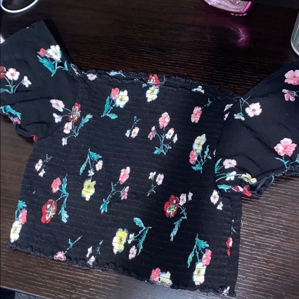FOREVER21 Crop top